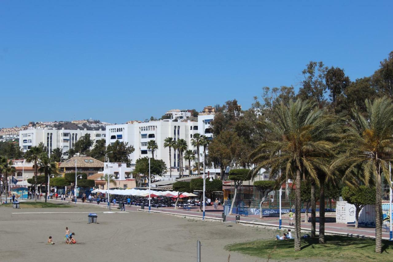Апартаменты Playa Viginia Малага Экстерьер фото